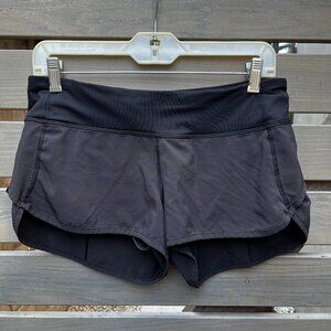 Lululemon Speed Short 2.5" Inseam in Solid Black, Size 6